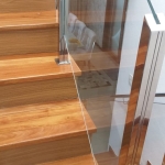 Guarda corpo de inox com vidro BH
